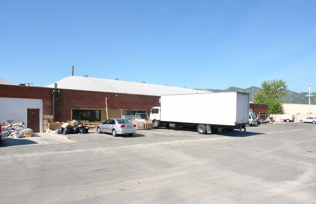 More details for 4528 Brazil St, Los Angeles, CA - Industrial for Lease