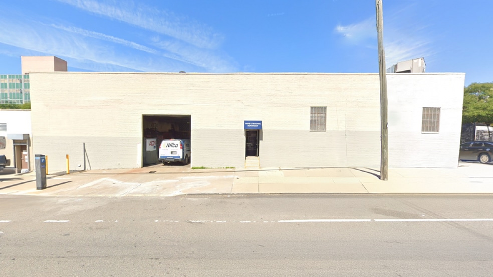 3611 47th Ave, Long Island City, NY for lease - Primary Photo - Image 1 of 2