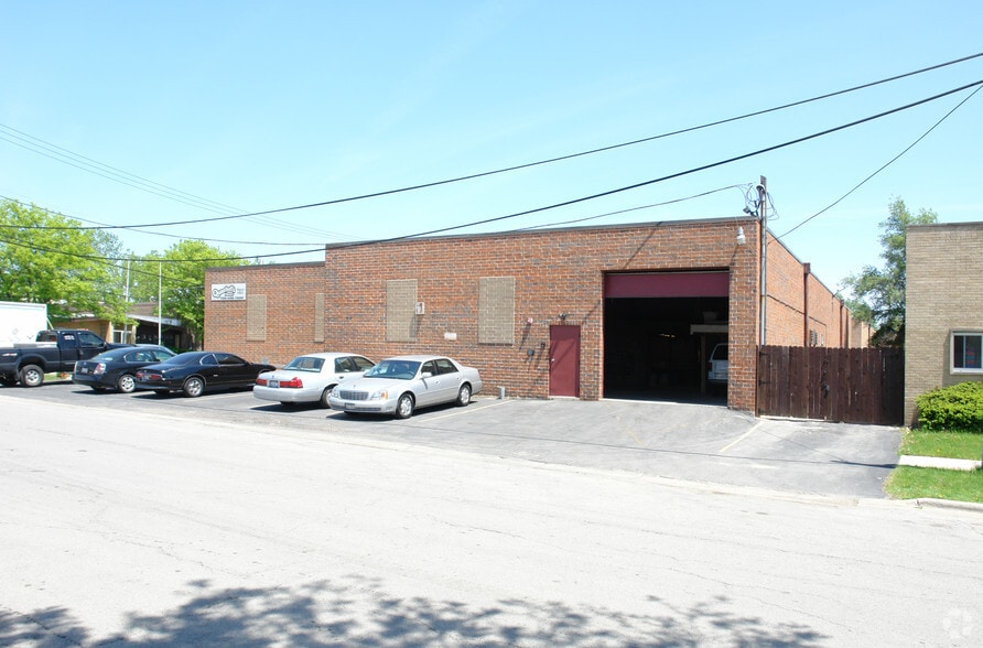 3078-3080 W Soffel Ave, Melrose Park, IL à louer - Photo du bâtiment - Image 3 de 23