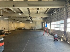 1100-1112 NW Leary Way, Seattle, WA à louer Photo intérieure- Image 1 de 2