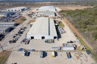 18740 Goll St, San Antonio, TX for sale Interior Photo- Image 2 of 17