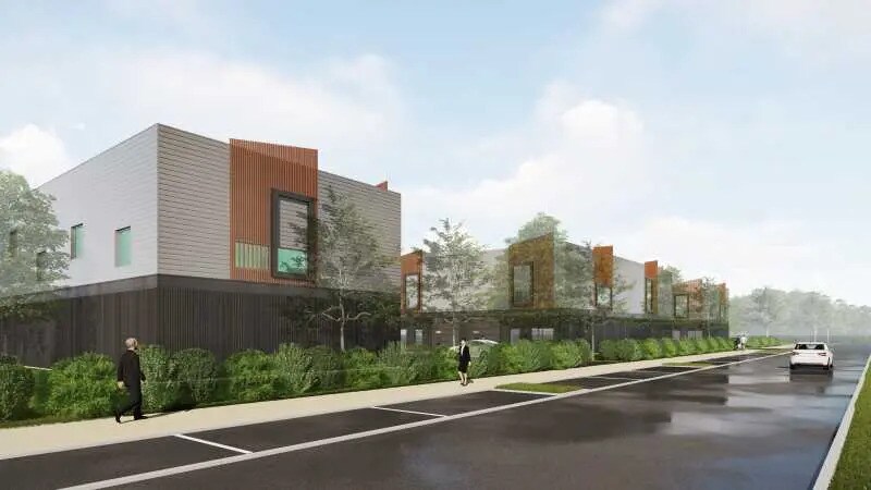 Flex in Courtry for sale - Building Photo - Image 1 of 4