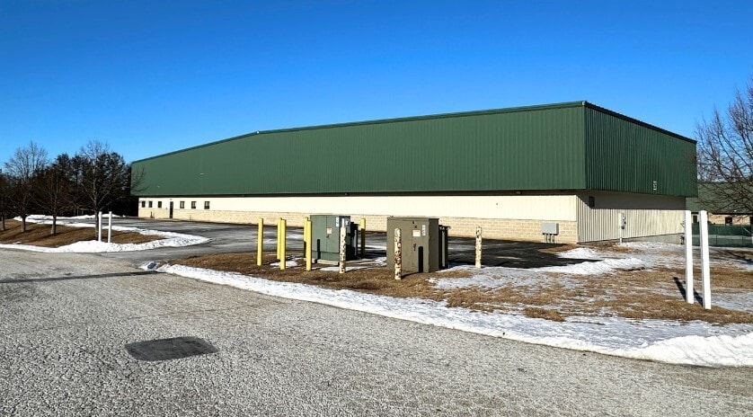 26 Town Forest Rd, Webster, MA for lease - Building Photo - Image 2 of 3