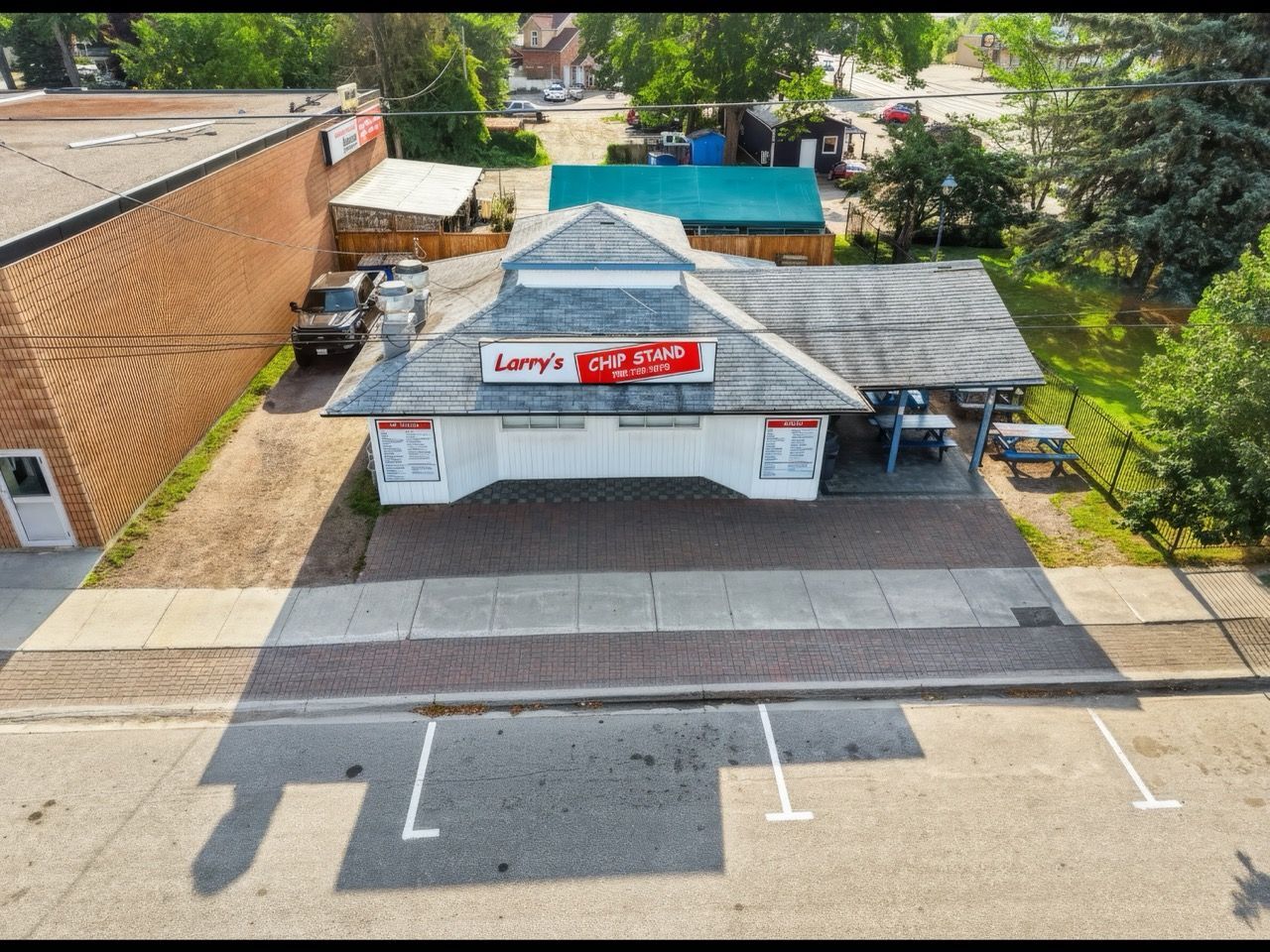 230 Main St W, West Nipissing, ON à vendre Photo principale- Image 1 de 34