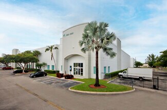 Plus de détails pour 3860-3890 Pembroke Rd, Hollywood, FL - Industriel à louer