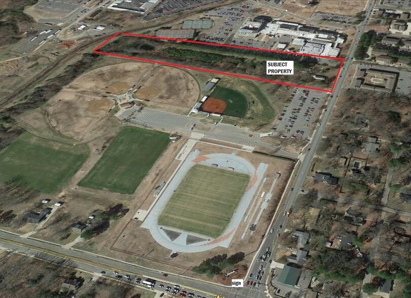 405 S Donaghey Ave, Conway, AR à vendre - Photo du bâtiment - Image 2 de 3