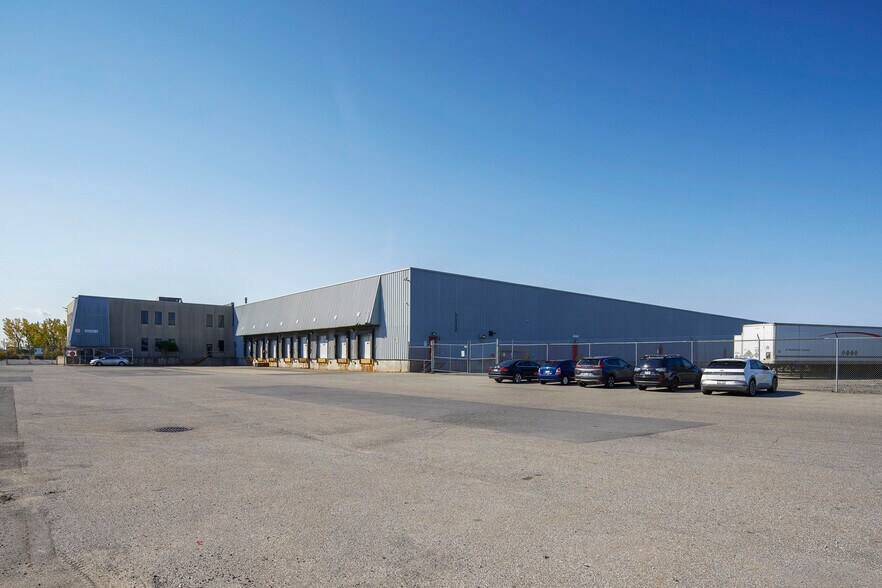 2177 23e Av, Lachine, QC à louer - Photo du bâtiment - Image 2 de 15