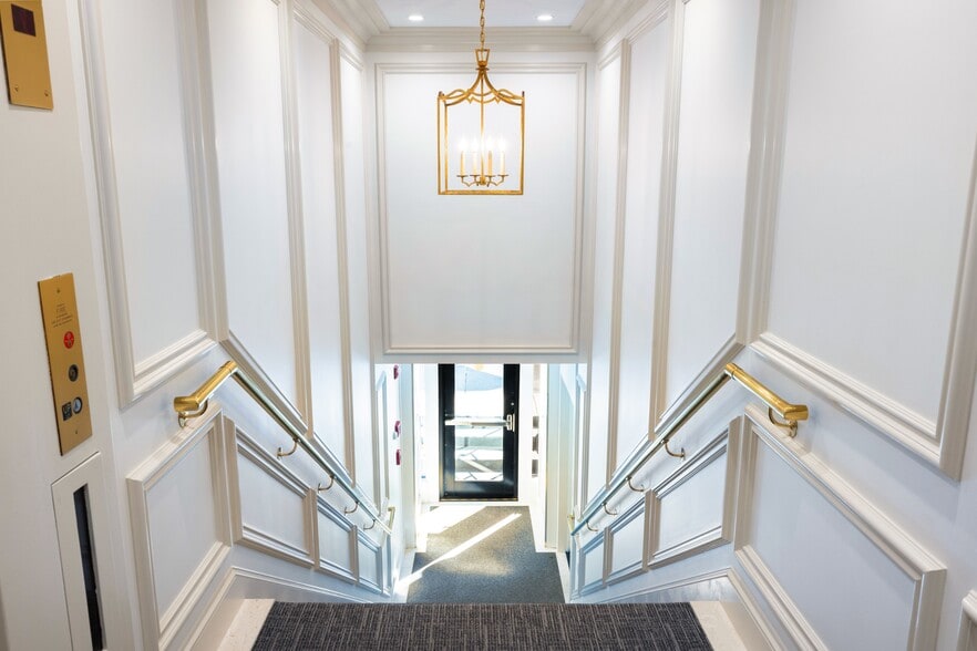 29-33 Newbury St, Boston, MA for lease - Building Photo - Image 2 of 22