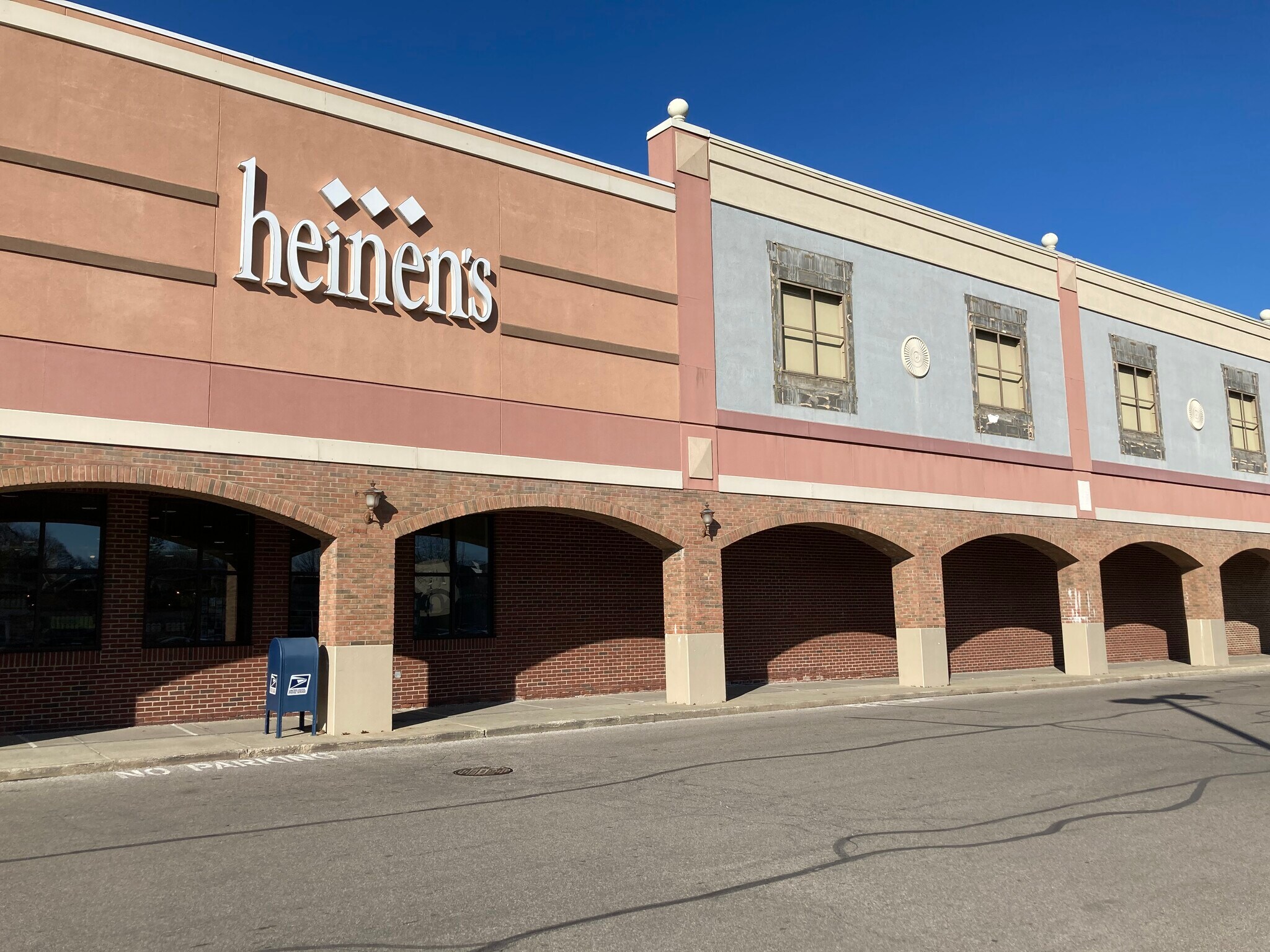 16601-17125 Chagrin Blvd, Shaker Heights, OH à louer Photo du bâtiment- Image 1 de 21