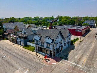 Plus de détails pour 2675-2679 N Holton St, Milwaukee, WI - Multi-résidentiel à vendre