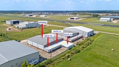 5519 W Arcola Airport, Rosharon, TX à louer Photo intérieure- Image 1 de 10