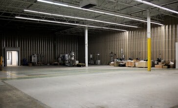 11380 E Smith Rd, Aurora, CO à vendre Photo intérieure- Image 2 de 8