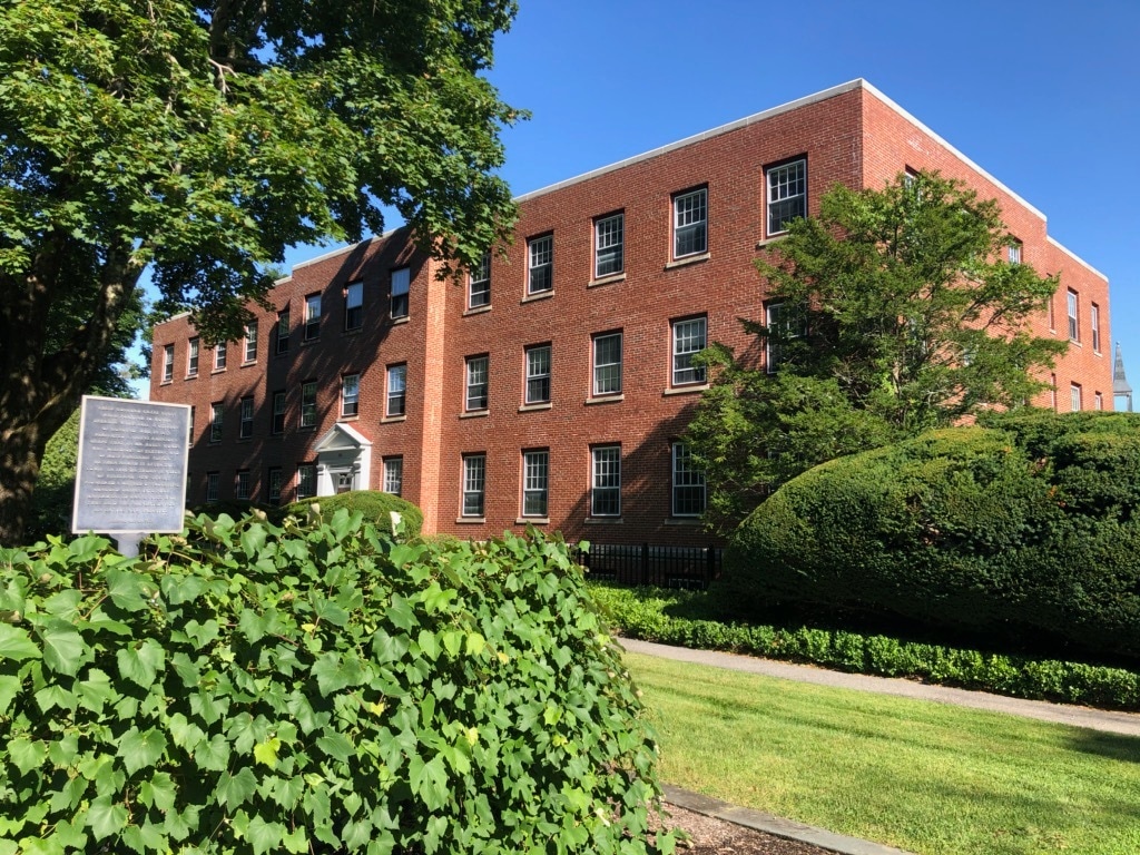 100 Main St, Concord, MA for lease Building Photo- Image 1 of 10