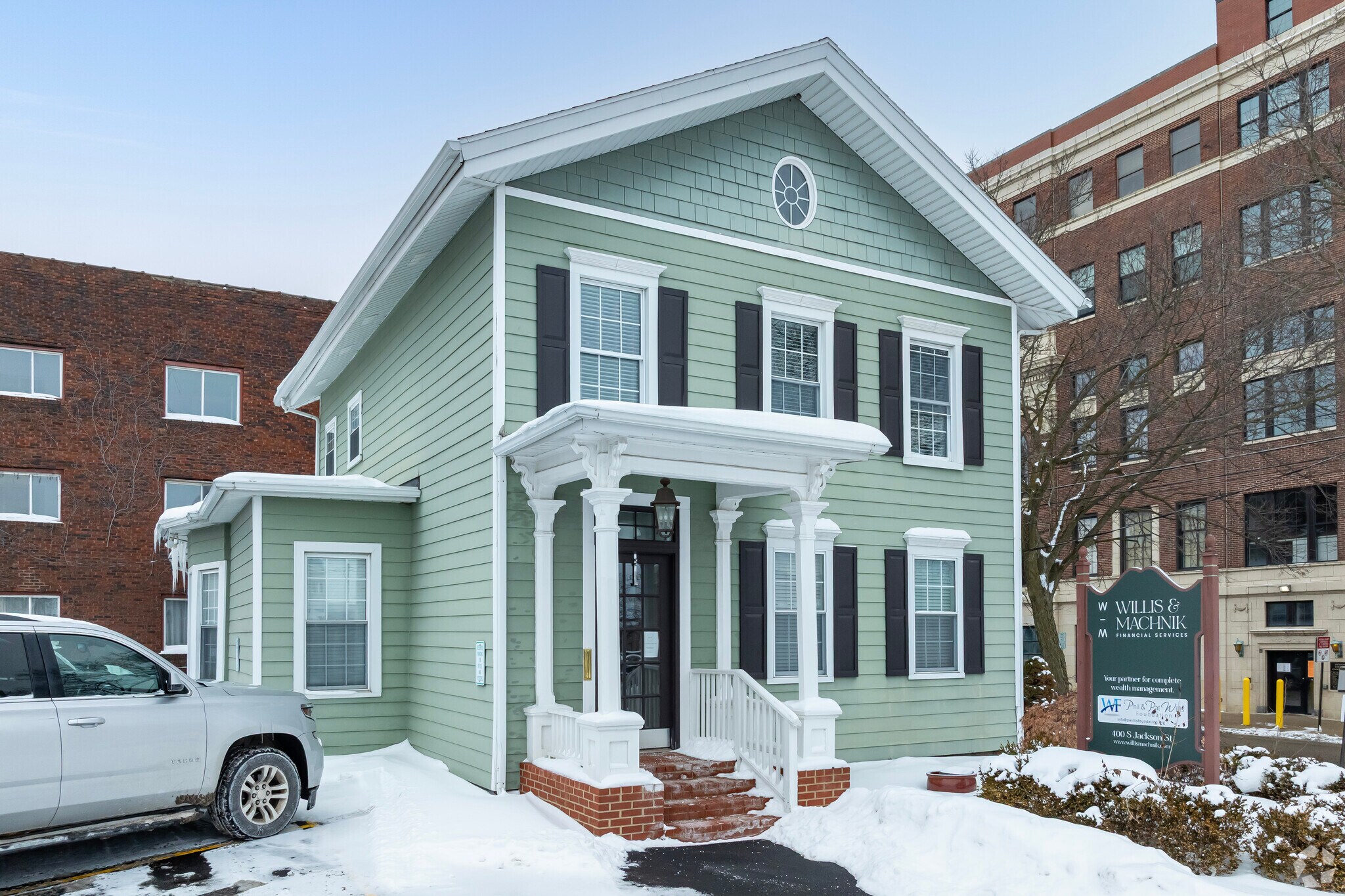 400 S Jackson St, Jackson, MI à vendre Photo principale- Image 1 de 30