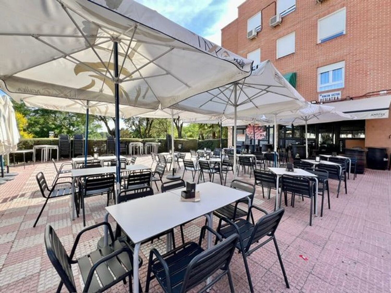 Immeuble residentiel dans Alcobendas, Madrid à vendre Photo du bâtiment- Image 1 de 9