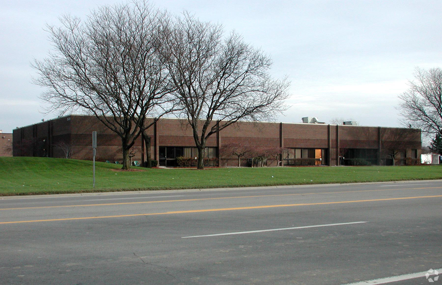 15401 Century Dr, Dearborn, MI for lease Primary Photo- Image 1 of 2