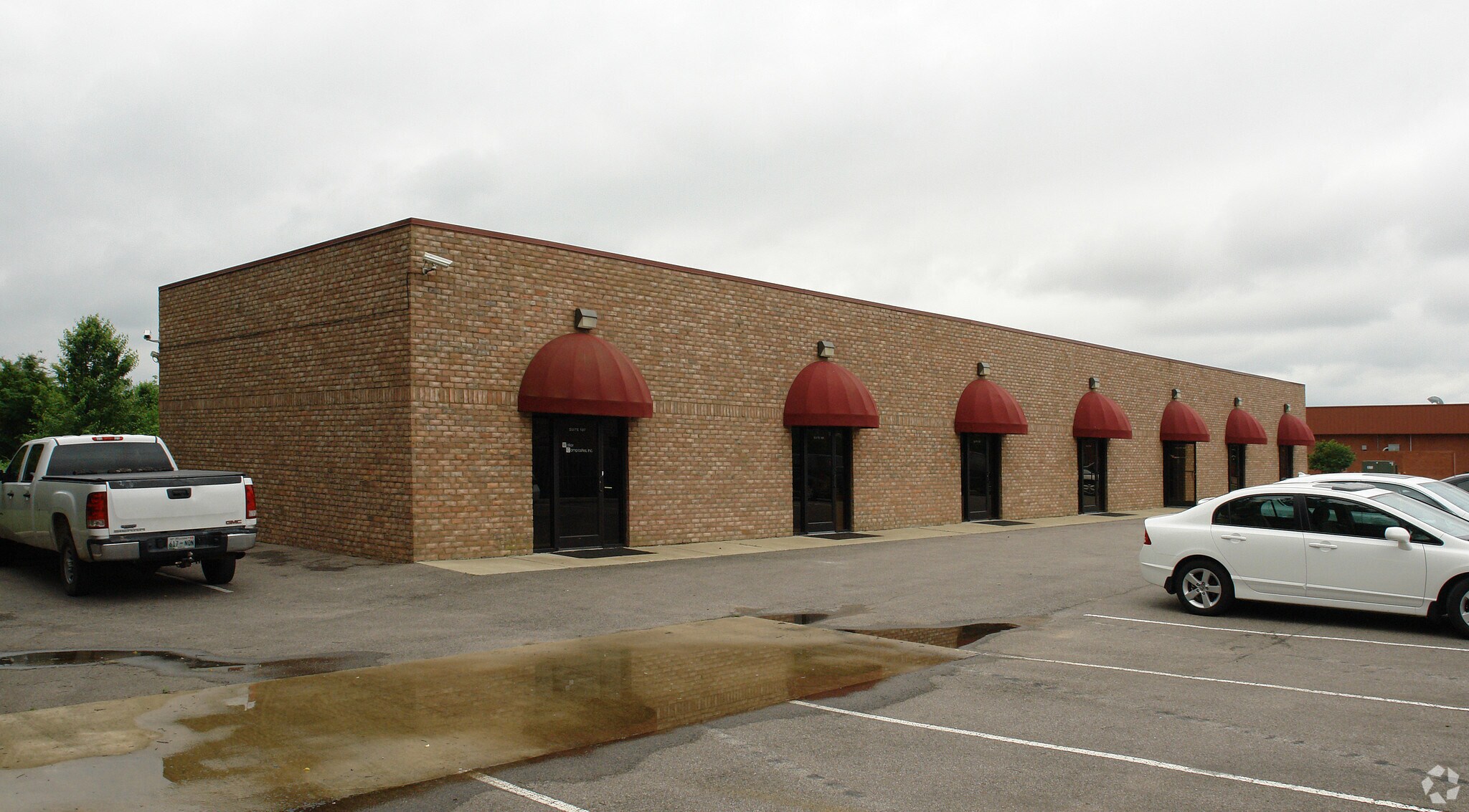 5674 Cleaves Dr, Arlington, TN for lease Primary Photo- Image 1 of 24