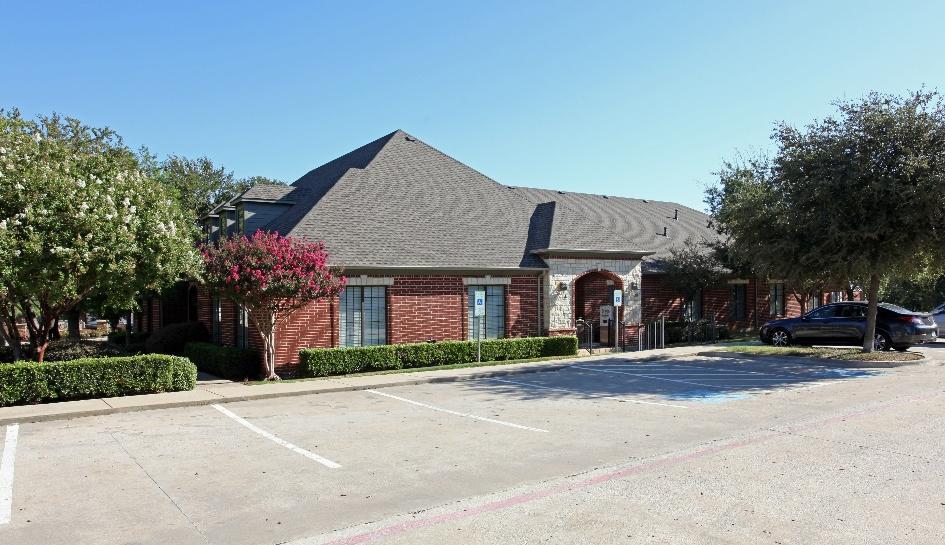 702 S Denton Tap Rd, Coppell, TX for lease - Building Photo - Image 2 of 4