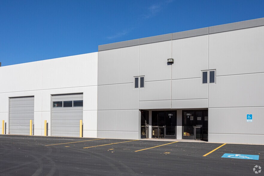 122 N 1800 W, Lindon, UT à louer - Photo du bâtiment - Image 3 de 4