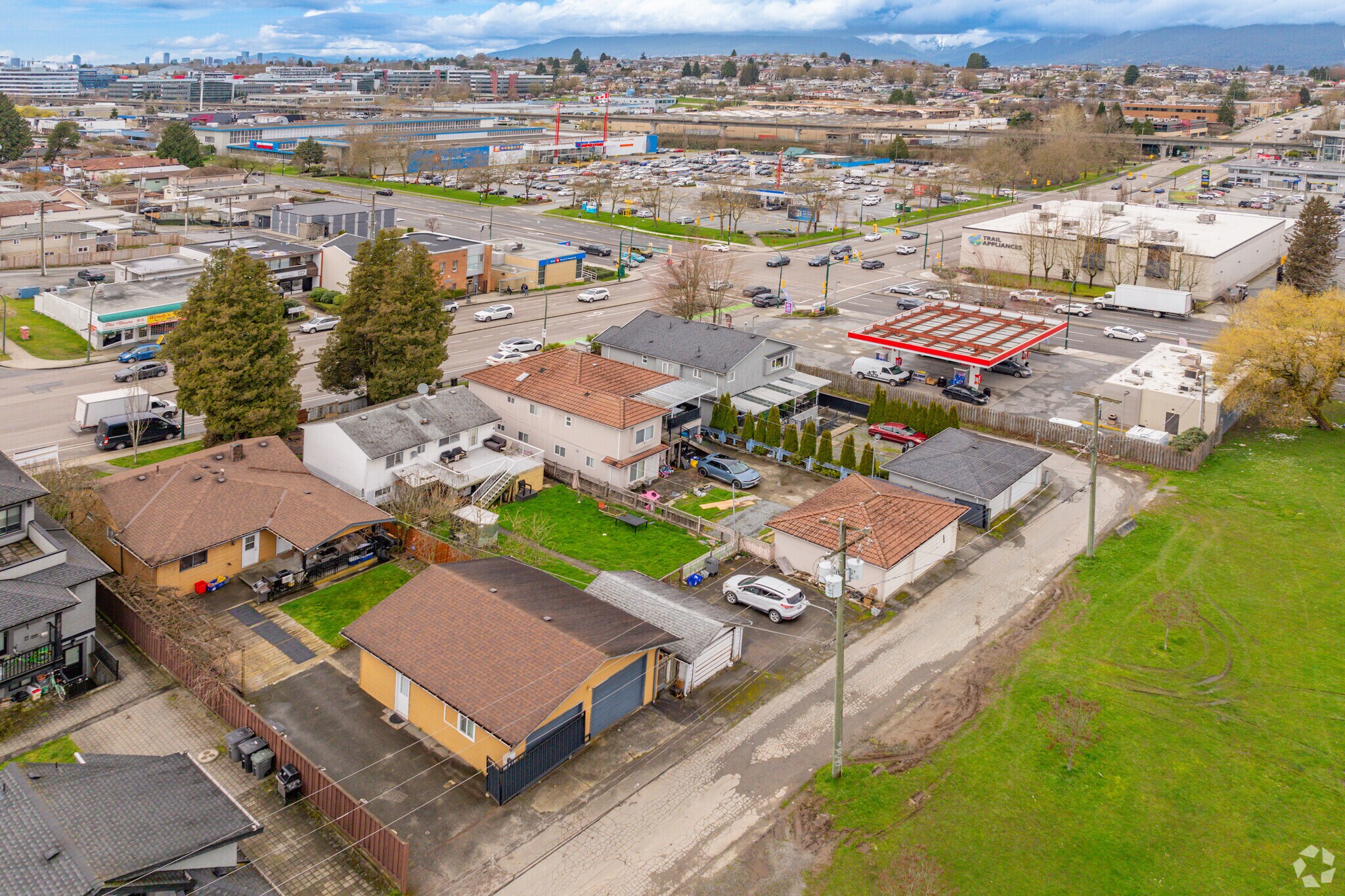 2958-3068 Rupert St, Vancouver, BC for sale Primary Photo- Image 1 of 1