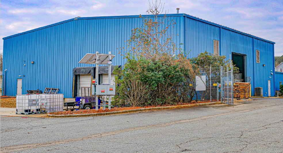 3421 Axar Rd, Charlotte, NC for sale - Building Photo - Image 3 of 7