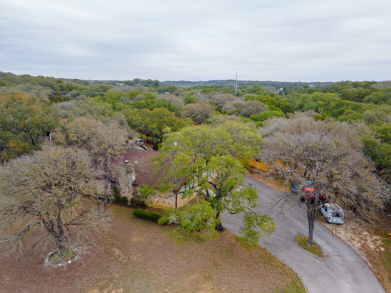 101 Hunters Glen Dr, San Marcos, TX à vendre - Photo du bâtiment - Image 2 de 37