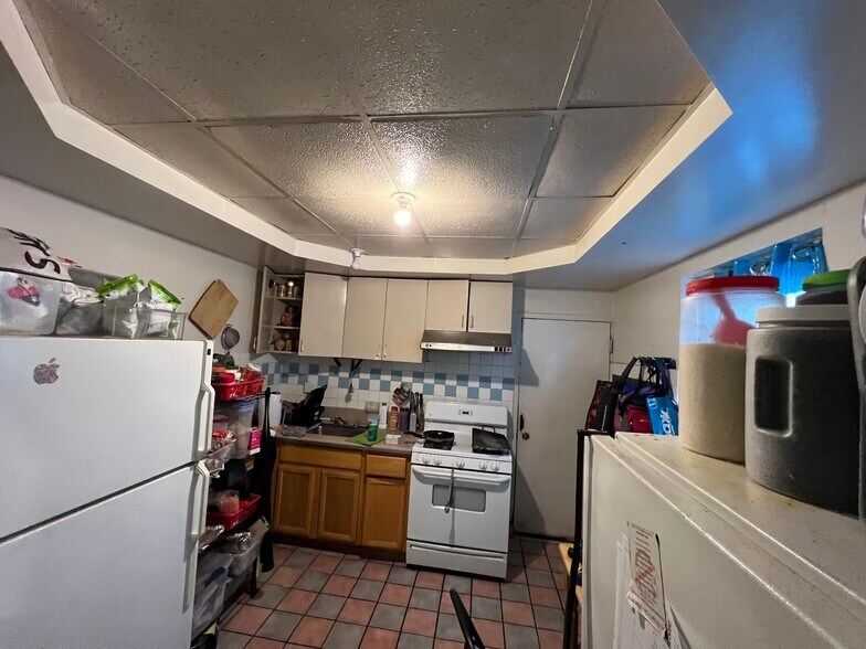 1908 S 7th St, Philadelphia, PA à vendre - Photo intérieure - Image 2 de 12