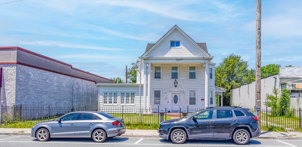 128 S Philadelphia Blvd, Aberdeen, MD for sale - Building Photo - Image 2 of 76