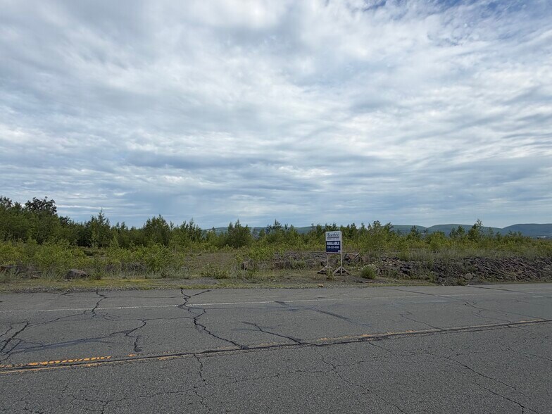 Lot 14C Valley View Drive, Jessup, PA à vendre - Photo du bâtiment - Image 3 de 5