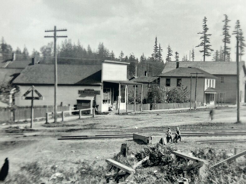 2910 Main St, Custer, WA à louer - Photo du bâtiment - Image 3 de 4