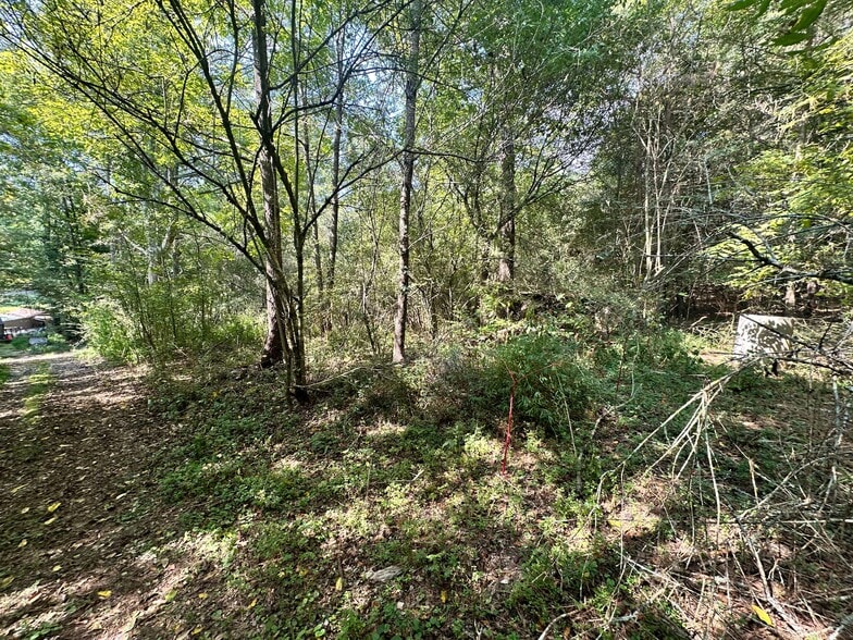 7330 Frix Rd, Cumming, GA à vendre - Photo du bâtiment - Image 3 de 28