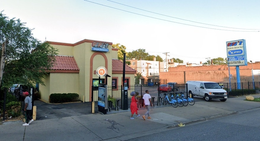 8315 S Cottage Grove Ave, Chicago, IL for lease - Building Photo - Image 3 of 4