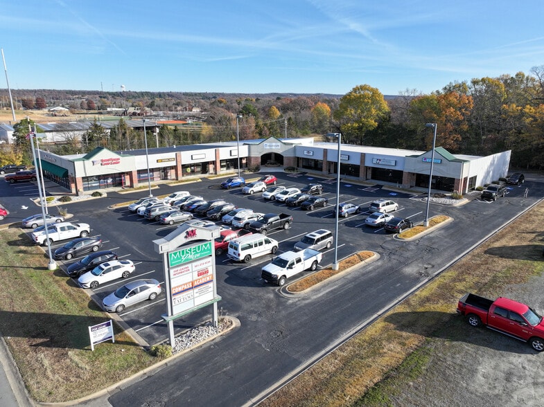 1150 N Museum Rd, Conway, AR for lease - Building Photo - Image 1 of 2