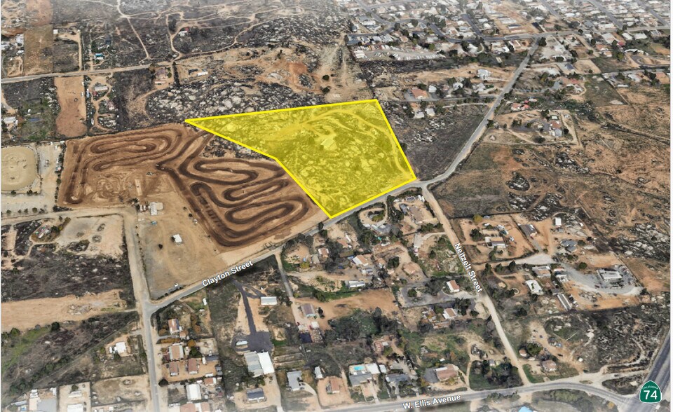 1020 Clayton St, Perris, CA à vendre - Aérien - Image 1 de 13