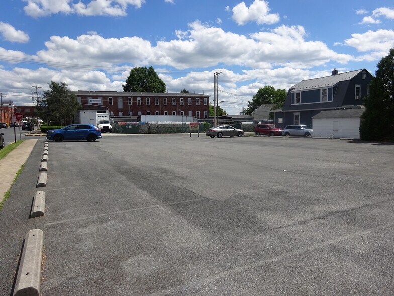 3146 Marion St, Laureldale, PA à vendre - Photo du bâtiment - Image 3 de 56