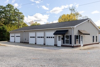Plus de détails pour 201 Spratt St, Fort Mill, SC - Local d'activités à louer