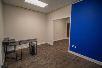 252 W Marion Ave, Punta Gorda, FL à louer Photo intérieure- Image 2 de 3