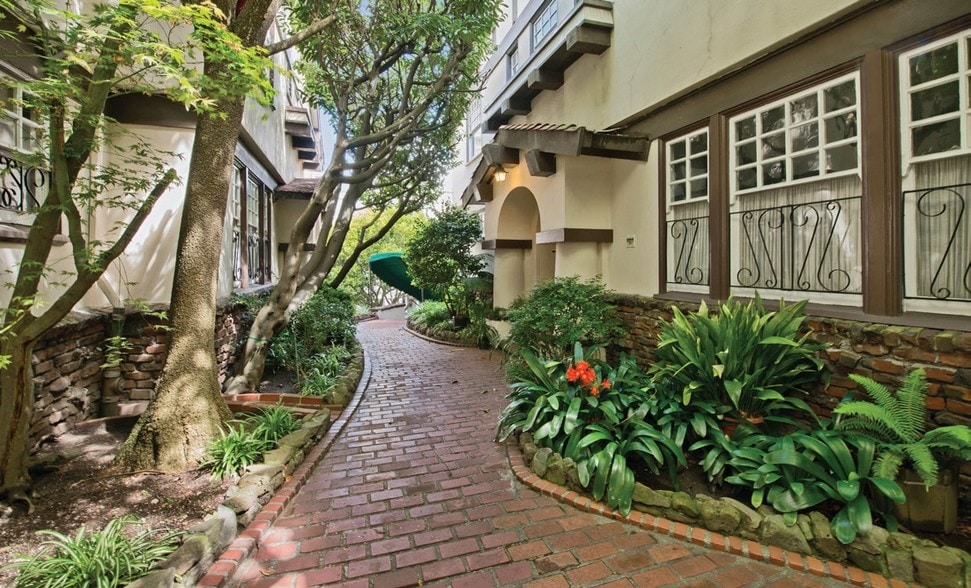 2115-2129 Hyde St, San Francisco, CA for sale - Building Photo - Image 3 of 23