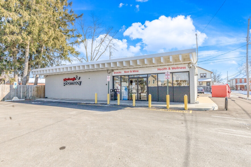 1380 S Fourth St, Columbus, OH à vendre - Photo du bâtiment - Image 1 de 4
