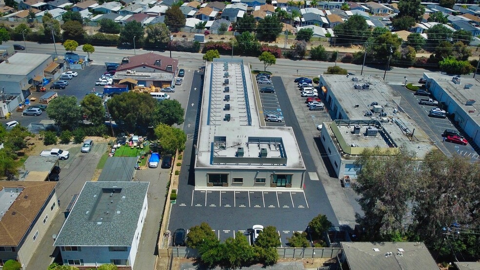 1080-1098 W Evelyn Ave, Sunnyvale, CA for sale - Building Photo - Image 2 of 6
