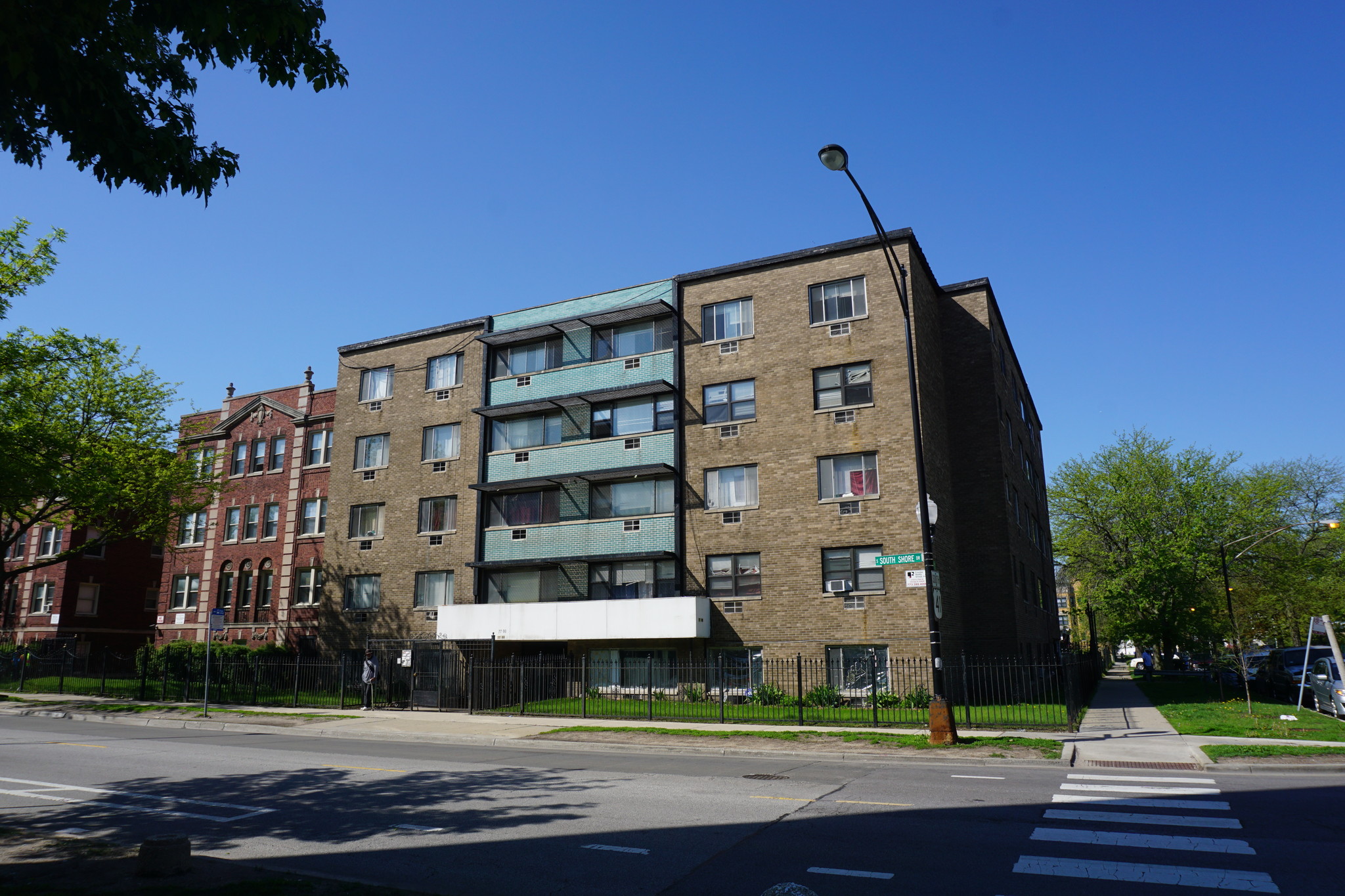 7700 S South Shore Dr, Chicago, IL for sale Building Photo- Image 1 of 1