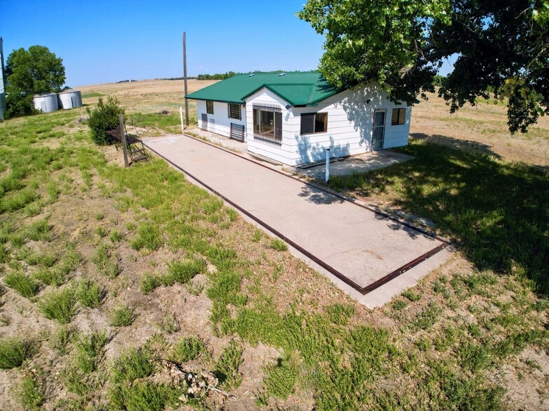 21134 Main St, Matheson, CO for sale - Building Photo - Image 2 of 11