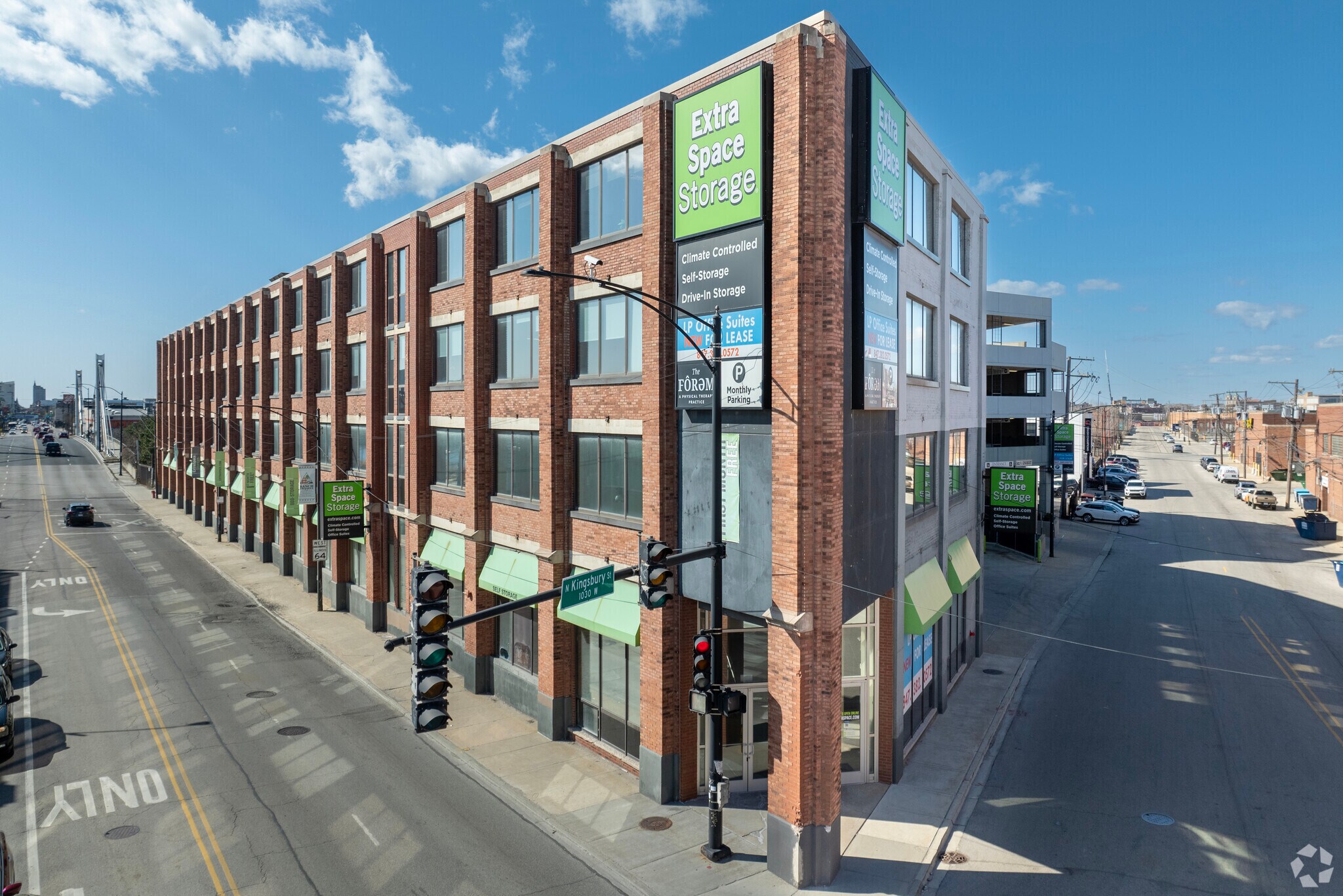 1030-1060 W North Ave, Chicago, IL à louer Photo principale- Image 1 de 7