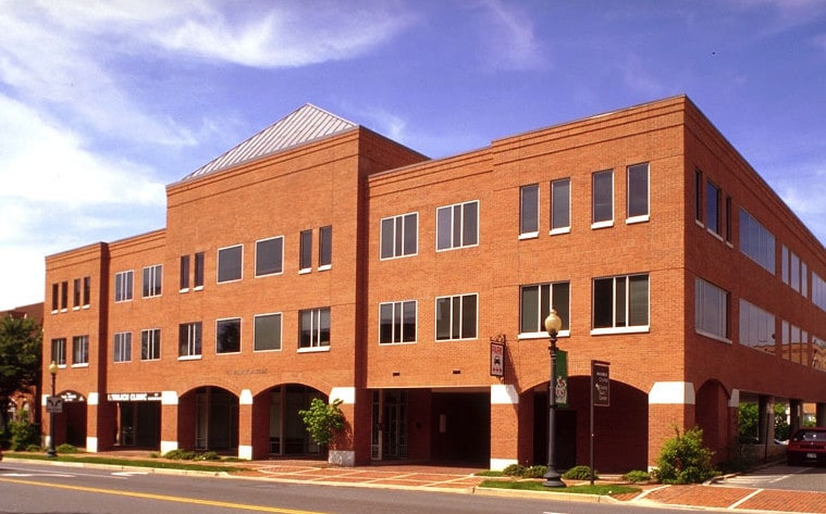 77 S Washington St, Rockville, MD à vendre - Photo du bâtiment - Image 3 de 23