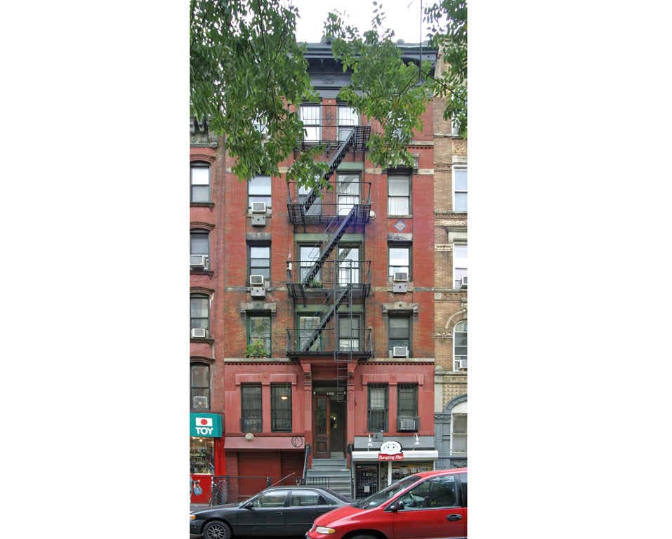 100 Saint Marks Pl, New York, NY for lease Primary Photo- Image 1 of 3