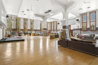 5 Stuyvesant Ave, Brooklyn, NY à vendre Photo intérieure- Image 1 de 3