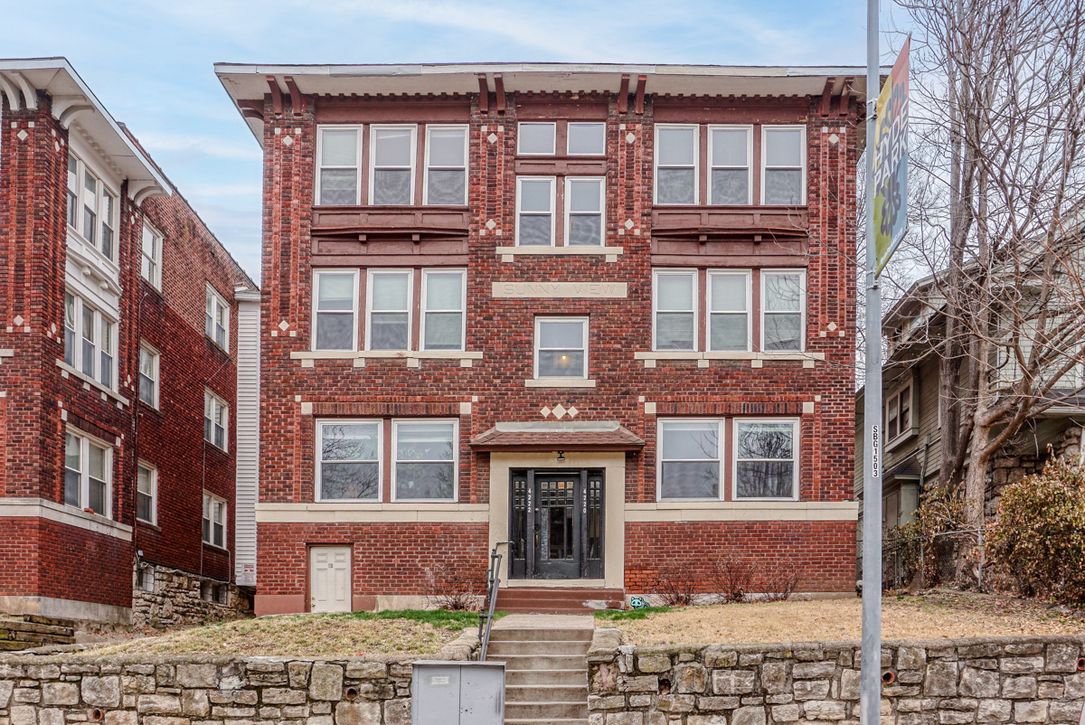 4220 Harrison St, Kansas City, MO for sale Building Photo- Image 1 of 1