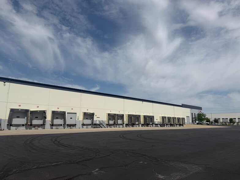 6195 W 300 S, Salt Lake City, UT for lease - Building Photo - Image 2 of 10