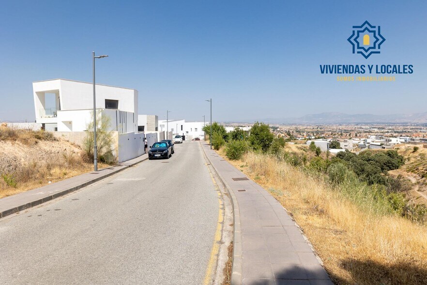 Calle Río Guadalfeo, 34, La Zubia, Granada for sale - Primary Photo - Image 1 of 17
