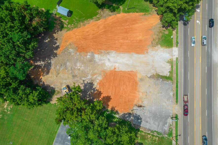 1851-1871 S Highland Ave, Jackson, TN for lease - Building Photo - Image 3 of 5